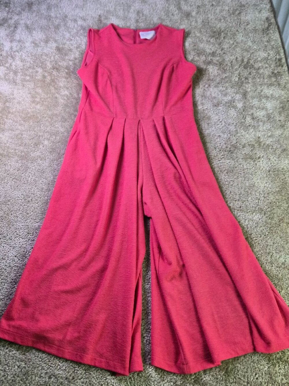 Meg Shop Women’s Red Sleeveless Jumpsuit Wide Leg Size L Pockets Stretch G122